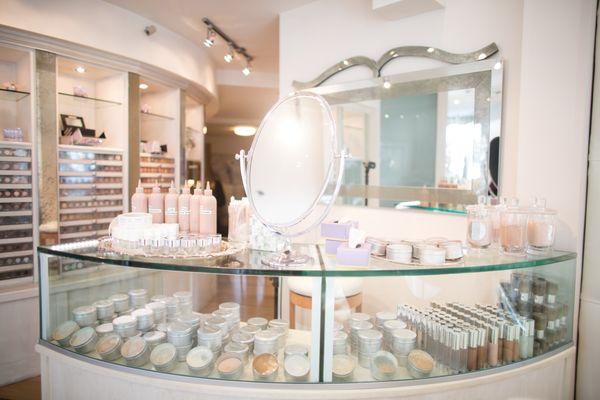 Have your foundation expertly blended to perfectly match your skin tone at Valerie's Blending Bar!