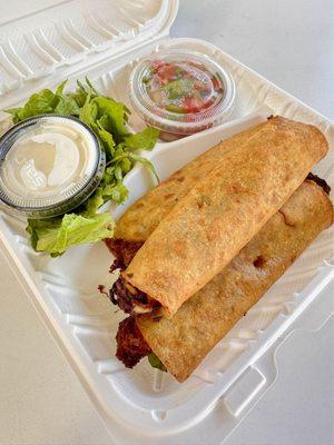 3 CHICKEN TAQUITOS