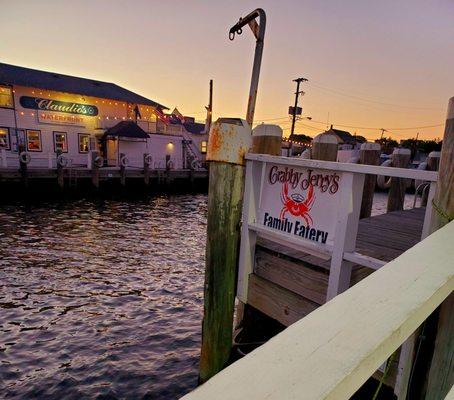 Crabby Jerry's seafood pier - (9/19/2021)