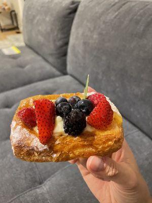 Very Berry Pastry 10/10