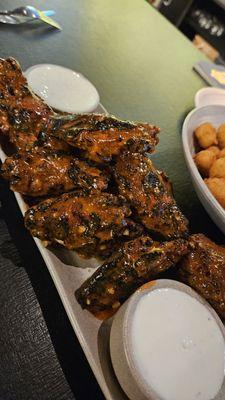 Wings! So good! We did a mix of buffalo and garlic parm.