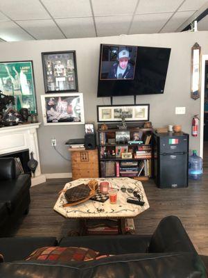 Tv and coffee table cool little siting area