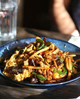 F11. Sautéed Pork Enoki Mushroom Fungus & Egg 农家一碗香 ($15.95) - good but a bit on the salty and oily side