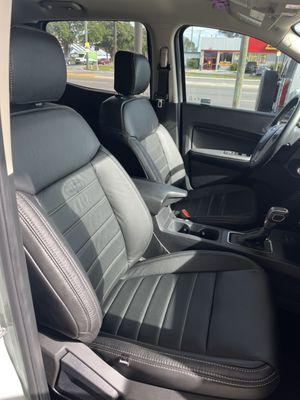 2023 Ford Ranger Leather Package