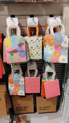 Gift Bags  11-30-2024