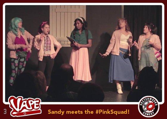 Vape trading card #03 Sandy meets the #PinkSquad!