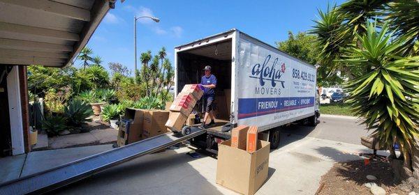 Aloha Movers