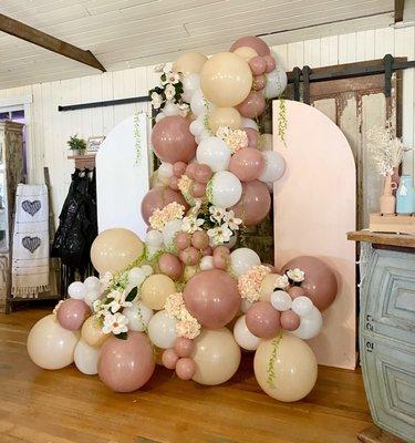 Mother's Day balloon backdrop decor