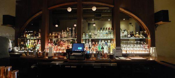 Main bar