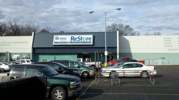 Habitat ReStore Discount Home Improvement Center