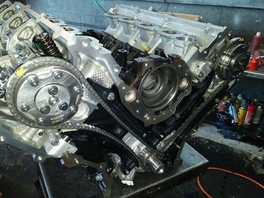 FORD RAPTOR 6.2L ENGINE