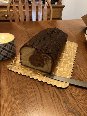 Marble log cake