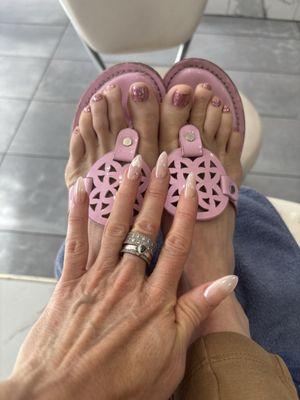 Polish on toes two colors. Pink + glitter polish.  Hands Gel X with shimmer coating +  design