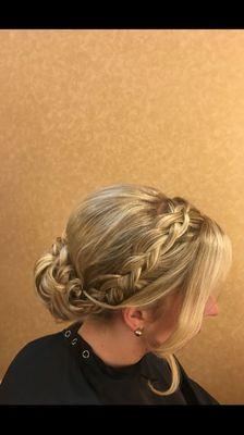 Event updo