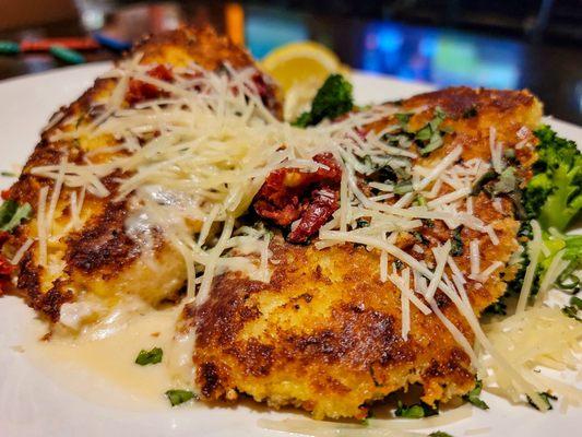 Parmesan crusted Chicken  with broccoli & mashed potatoes (divine)