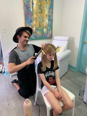 Antonio doing flower girl's hair at Little Haven 7/3/21