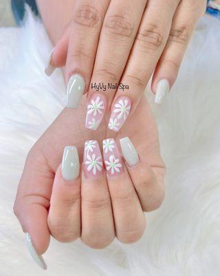 HyVy Nail Spa