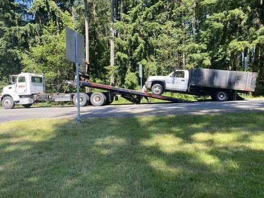 Nisqually Auto Wrecking & Towing