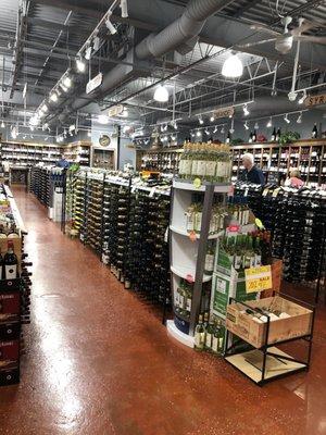 Seaholm Wines & Liquors