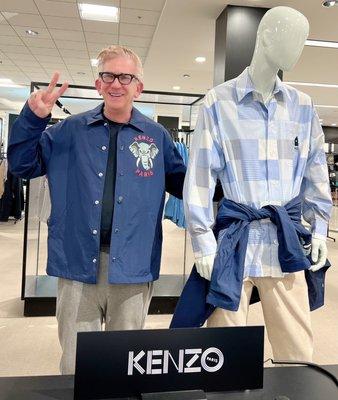 Two empty-headed Kenzo mannequins