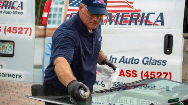 Auto Glass Service-Verona, WI