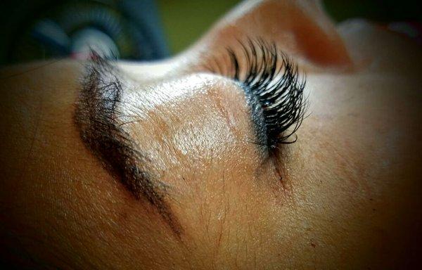 Multiple layers eyelashes extension!