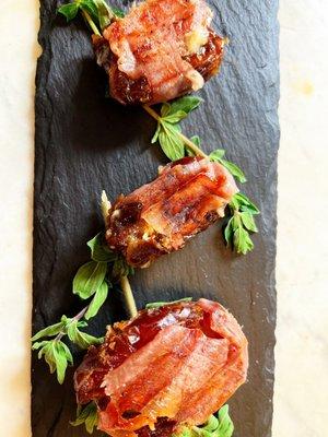 Sweet & Salty Dates: with blue cheese and prosciutto