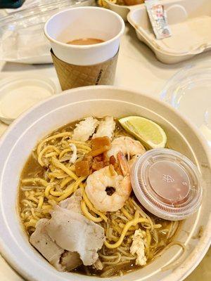 Wok-fried Hokkien mee.