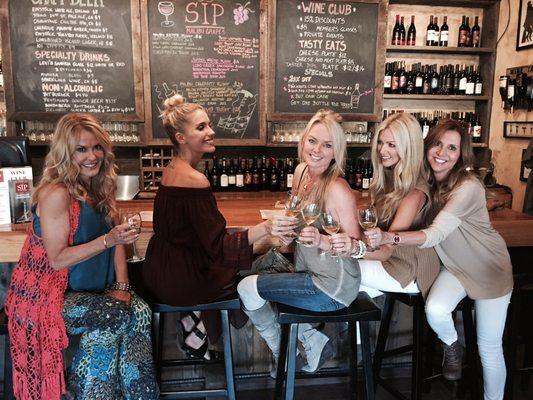 Dallas girls decided to celebrate a Birthday at the best wine tasting place in Agoura Hills. SIP Malibu Grapes YA'LL YEE HAA