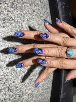 marbled nails