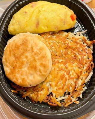 Fluffy Omelette, Hashbrowns, Savory Biscuit - the Fluffy Omelette and Savory Biscuit were a pleasant SURPRISE - May 24, 2022