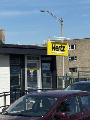 Hertz Car Rental - Oak Park - Madison HLE