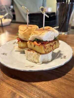 Tofu sliders  @davideatsdc