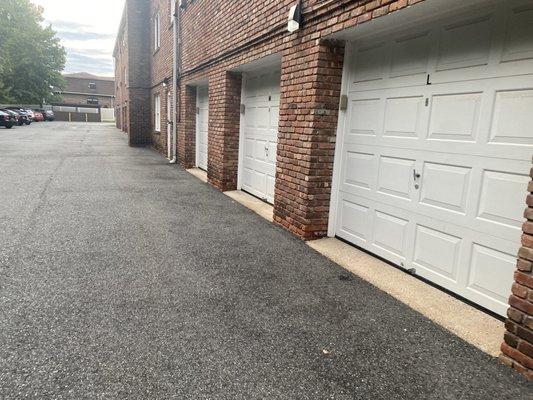 Other garages with external entry pads