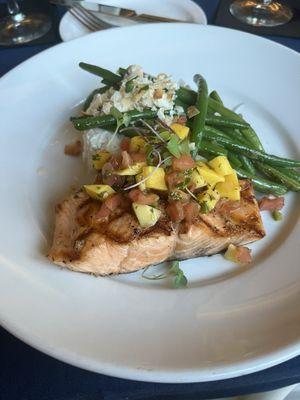 Grilled salmon with mango salsa and jasmine rice and haricot vert