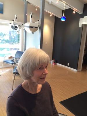 New haircut for Anne by Linda.