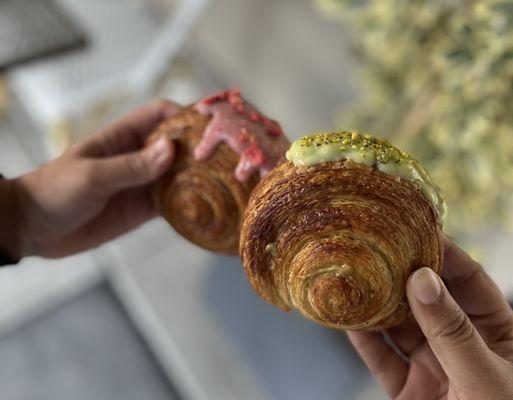 Pistachio croissant