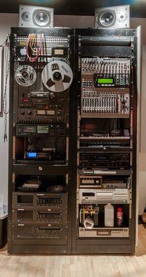 We digitize retro recordings: reel-to-reel, cassette, LPs, 78s, microcassette, minidisc, ADAT tape.