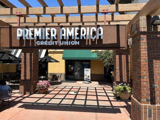 Premier America Credit Union in Westlake Village