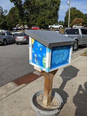 Little Free Library, Kiwanis Park, Hickory