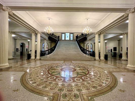 Magnificent grand staircase!