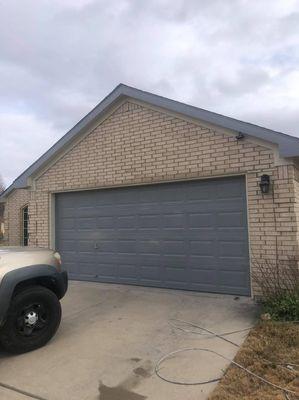 garage door painted gray