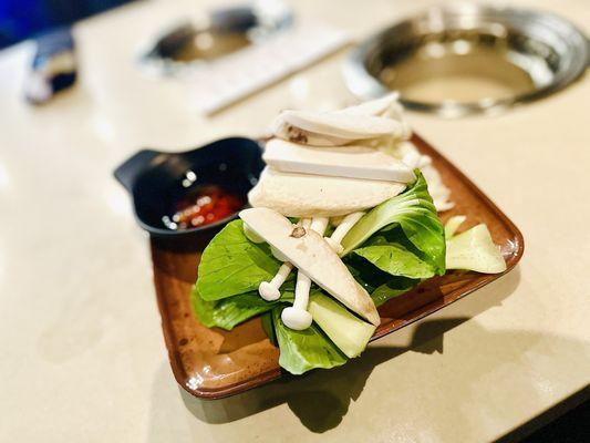 Bok Choy, Enoki Mushroom, Tofu Skin, King Mushroom, Tontanksu Broth