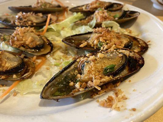 8 Piece Grilled Mussels