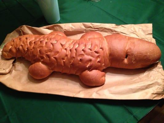 Alligator bread on thanks giving... Order in advance a day or 2