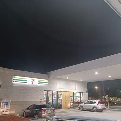 7-Eleven