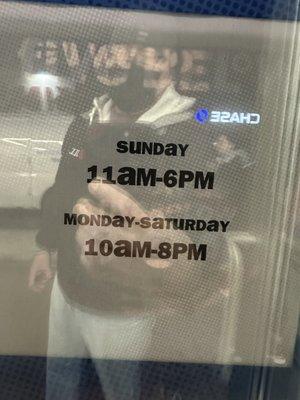 Store hours