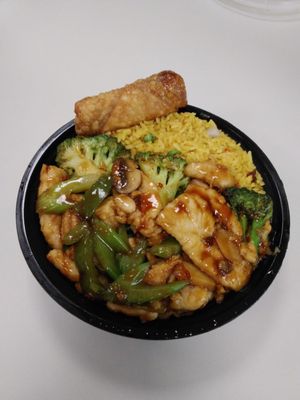 Hunan Chicken lunch special