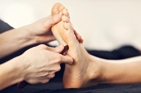 CHARLESTON FOOTS MASSAGE