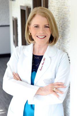 Dr. Suzanne Bruce founded the practice in 1997, and has been a pioneer in the cosmetic and medical dermatology industry.